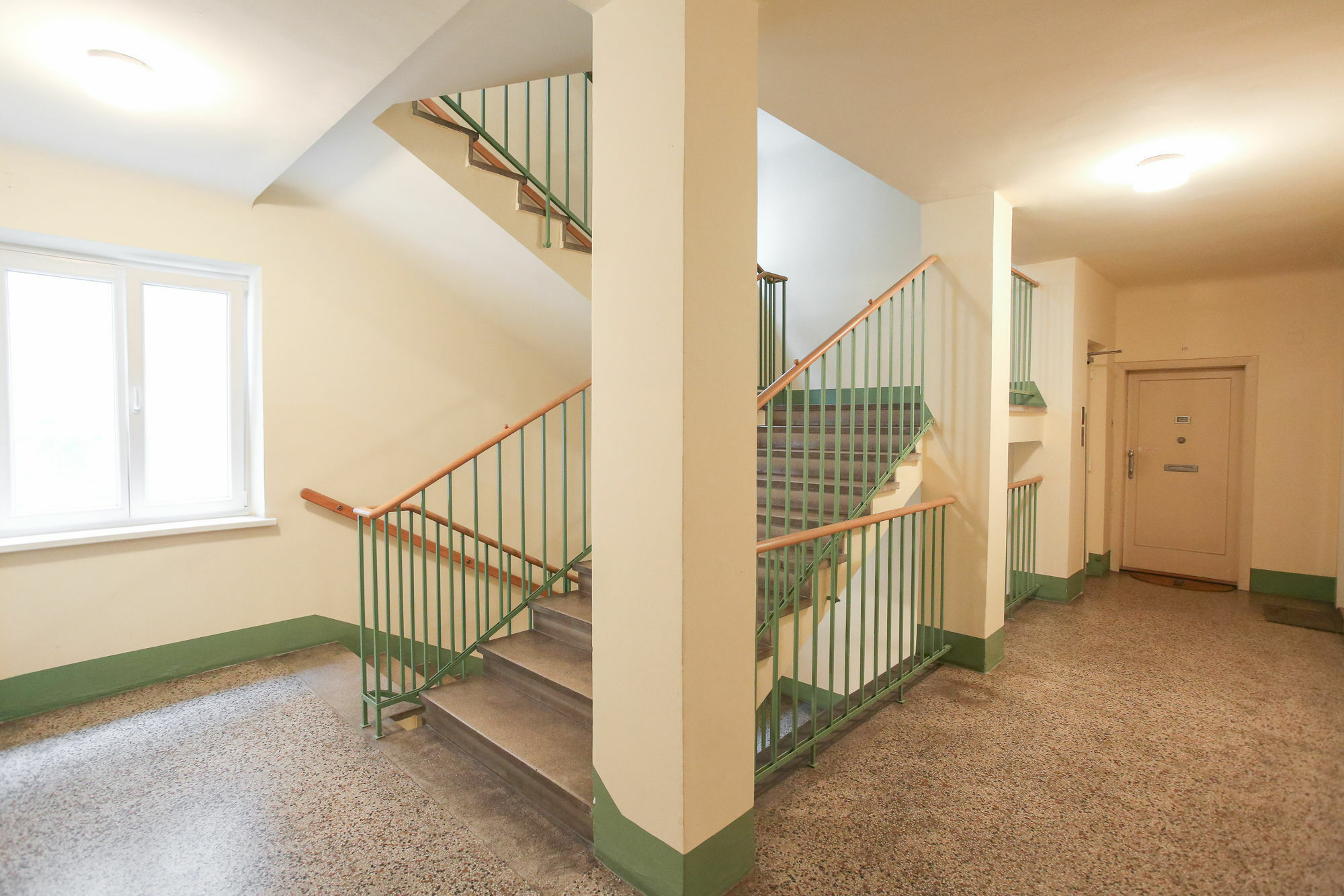 Green Mango City Condo Відень Екстер'єр фото